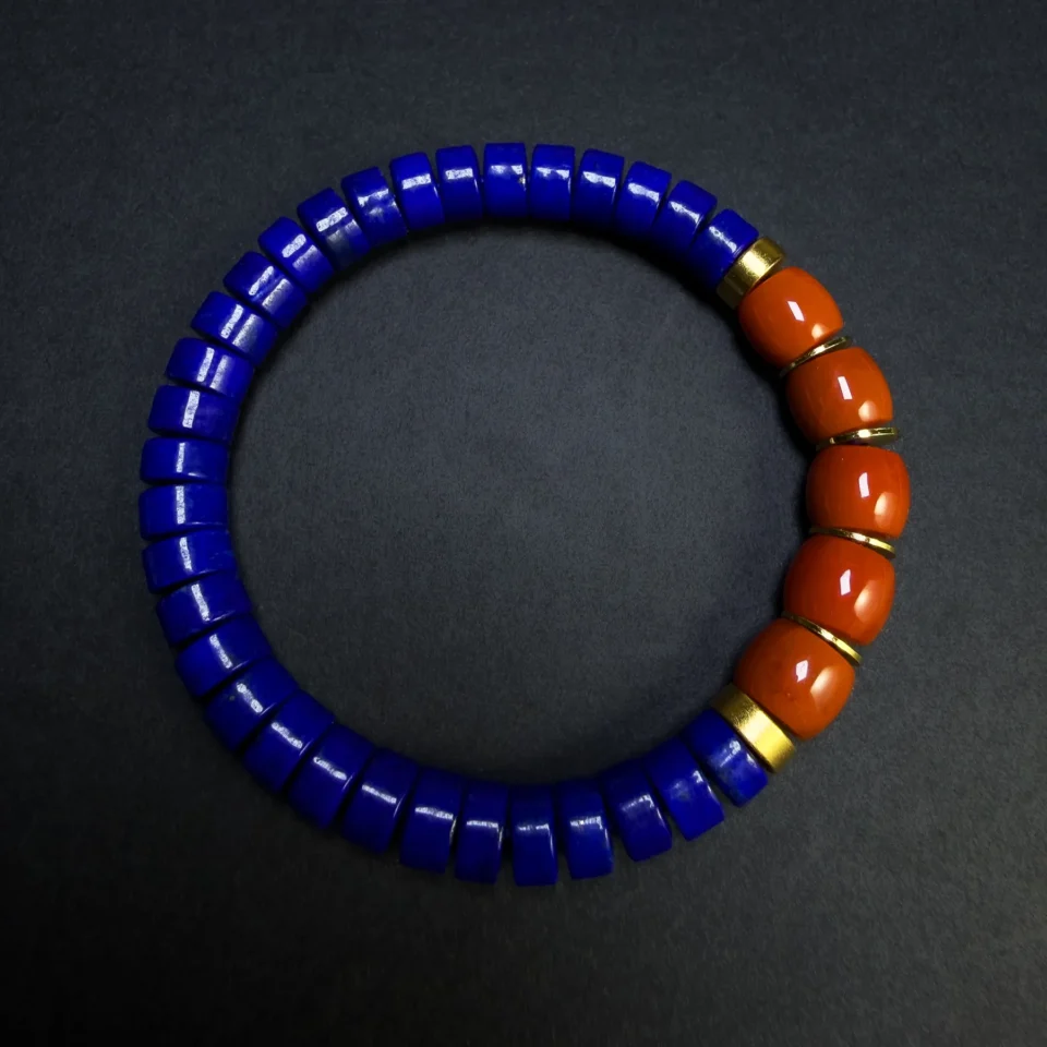 Natural Lapis Lazuli Heishi Bracelet with Five Nanhong Accents